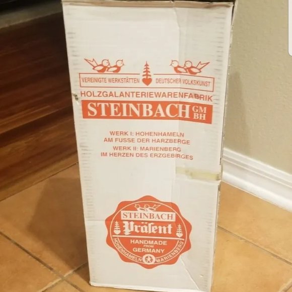 BOX GERMAN STEINBACH WOOD COLLECTORS CLUB CAPTAIN GUIDO SWISS GUARD NUTCRACKER - Picture 4 of 15